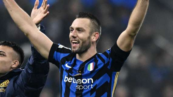 De Vrij: "Se è il mio ultimo anno all'Inter? Non ne so niente. Vorrei restare, mi sto divertendo moltissimo"