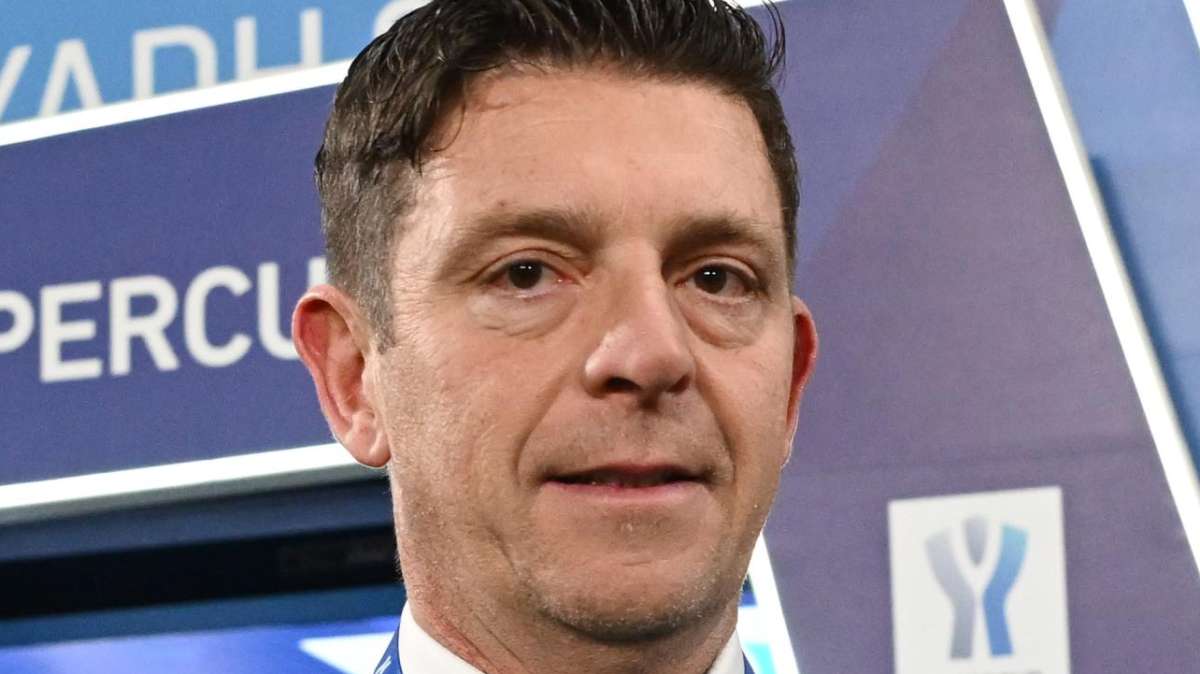 La Repubblica - Rivoluzione fischietti: la Figc lavora per togliere la gestione degli arbitri d'élite all'AIA