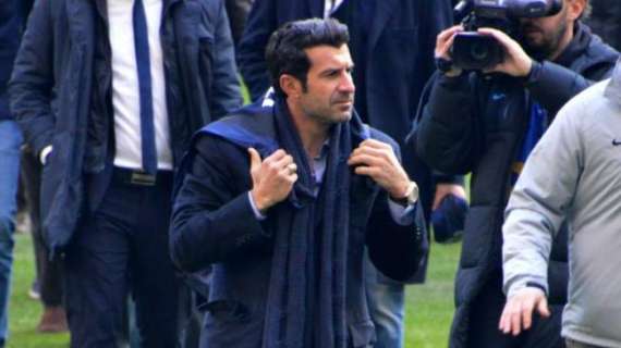 Luis Figo sicuro: "Mourinho risolleverà il Chelsea"