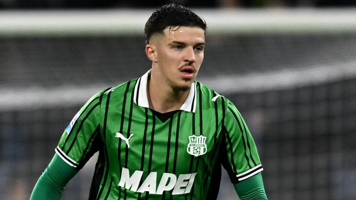 SI - Bastoni, l'Inter aspetta la mossa del Barcellona. E intanto 'prenota' Solet e Muharemovic  