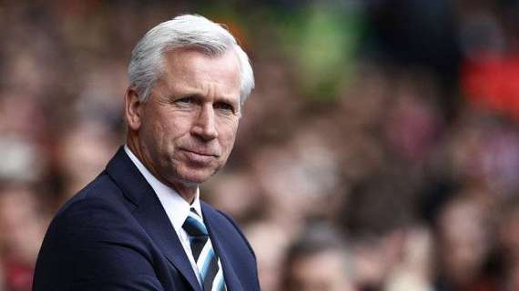 Pardew: "Per anni l'Inter non aveva chance di vincere la Champions, ma con Mourinho il successo è garantito"