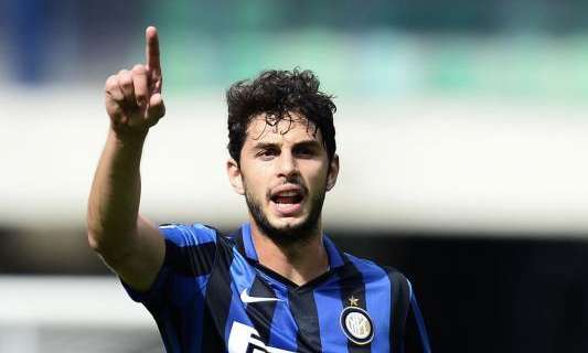 Ranocchia fa gli auguri ai followers: "Buone feste"