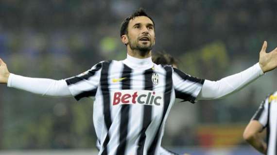 Vucinic in gol al Meazza