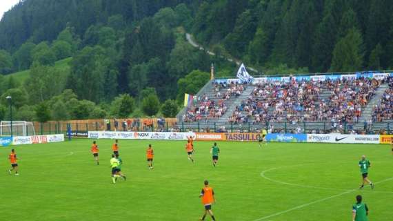 Inter verde-Inter arancio 3-0, Milito mattatore della prima partita
