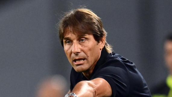 Napoli, Conte: "Il grande mercato è un'altra cosa. Predico calma, ma non per mettere le mani avanti"