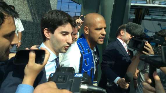 Arriva Felipe Melo: "Sono molto felice, è una squadra da sogno. Forza Inter"