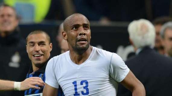 Manchester City e Psg, battaglia per Maicon