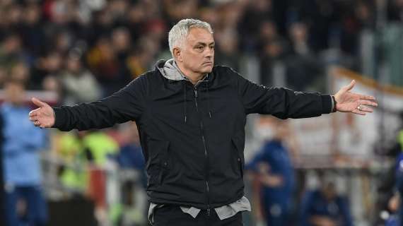 Mourinho stuzzica la Lazio: "Ci sono squadre che non dovrebbero avere un'altra possibilità in Europa"