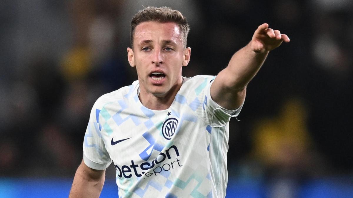 Inter, Chivu recupera pezzi a centrocampo: Zielinski e Frattesi in gruppo, partiranno per Lecce