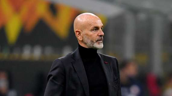 Milan, Pioli: "Derby al momento giusto, siamo vicini all'Inter come livello e classifica. Dispiace per Bennacer"