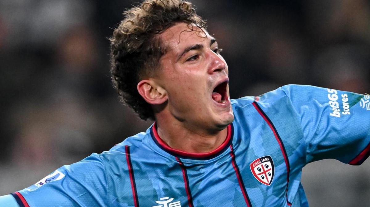 Cagliari, Pisacane e la centralità di Sebastiano Esposito: "E' un calciatore moderno che ha tante soluzioni"