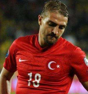 L'Inghilterra batte 2-1 la Turchia, 70' per Erkin