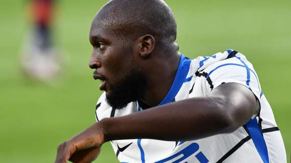 TS - Lukaku c'è, ma nessuno vuole rischiare ricadute: Conte confida nel Belgio