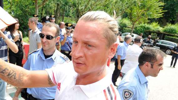 Mexes: "Bello vincere il derby. Inter prima rivale"