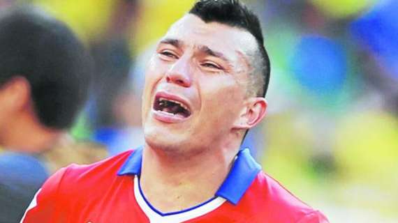 Le lacrime di Medel post-eliminazione dal Mondiale: "In quel momento ho pensato a chi ha sofferto"