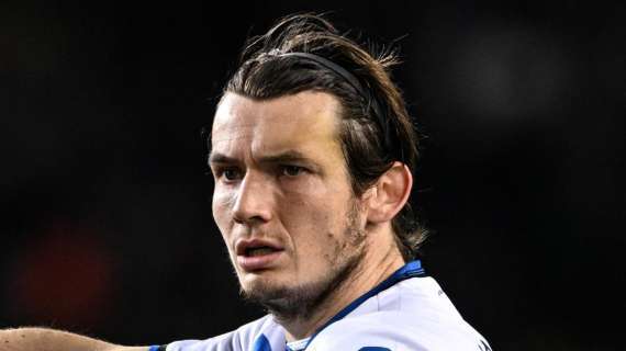 Atalanta, De Roon: "Non guardiamo allo Scudetto, siamo lontani. Dispiace per Scamacca"