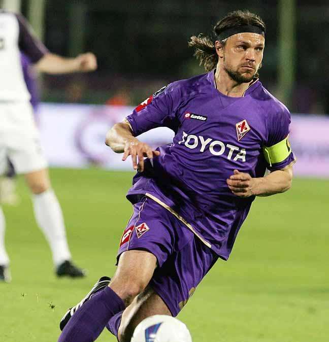 Ujfalusi ai tempi della Fiorentina