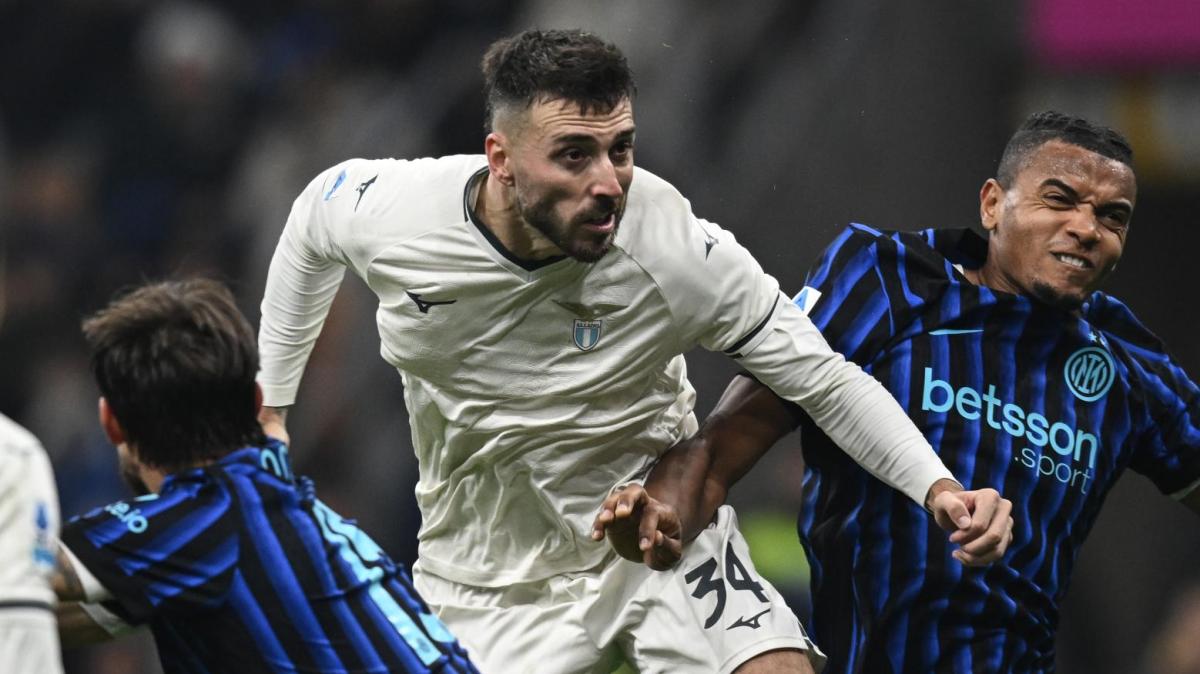 Messaggero - L'Inter fa sul serio per Mario Gila: 20 milioni di euro sul tavolo. Lotito chiede di più. E a gennaio...