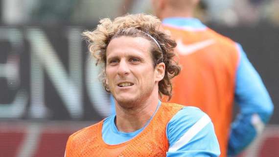 Forlan si ritira: "Voglio godermi la vita. E i soldi..."