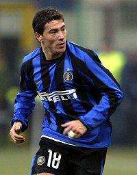 Kily Gonzalez con la maglia dell&#039;Inter