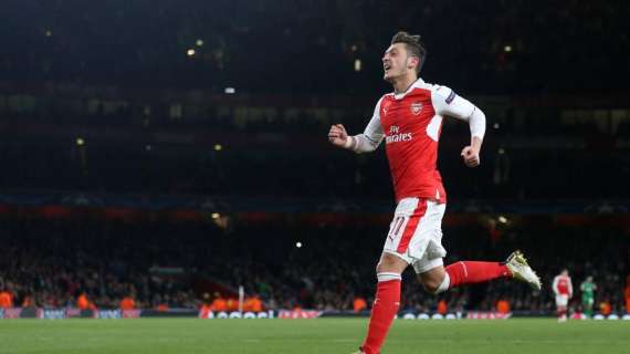 From Uk - Corsa a Ozil, il Man United si defila