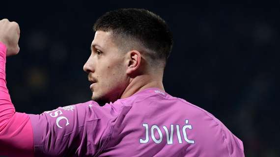 Jovic salva la Serbia contro la Slovenia: l'incornata last minute vale l'1-1 finale