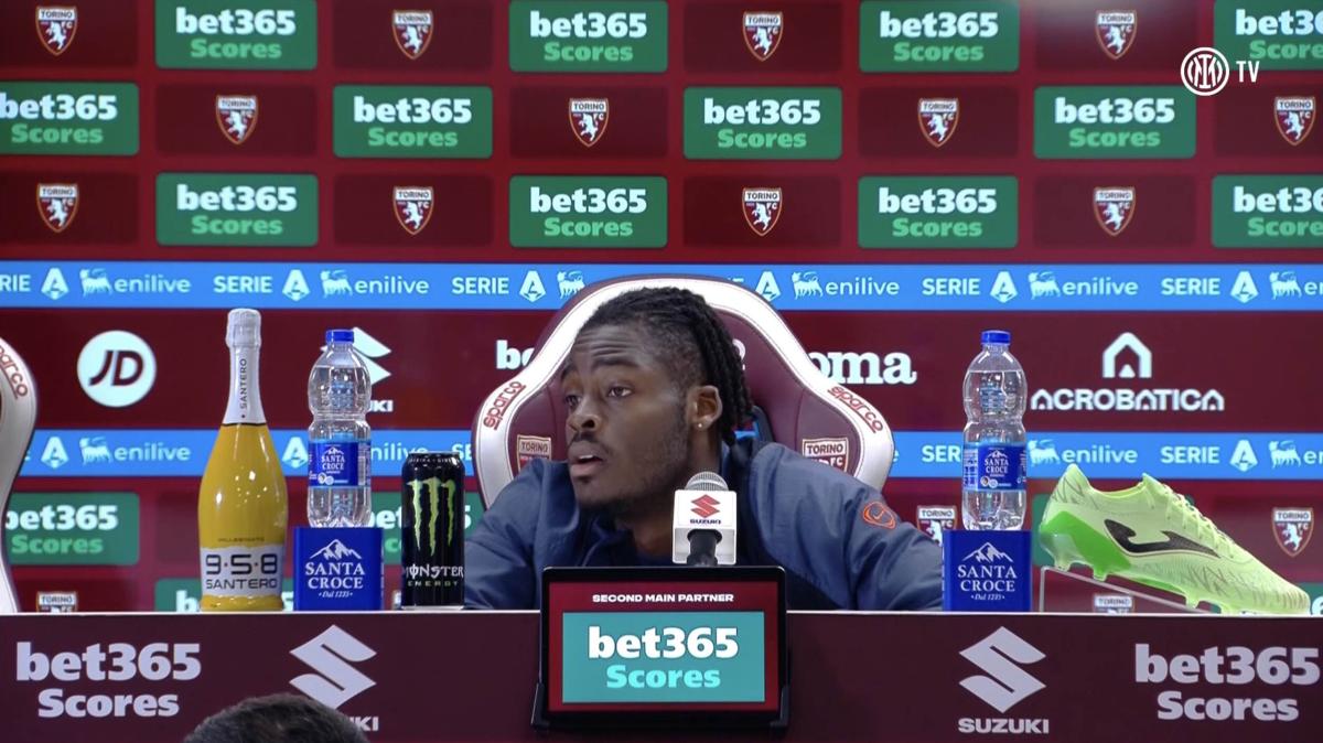 Bisseck in conferenza: "La mia altezza deve essere un fattore. Facciamo bene alla prossima"