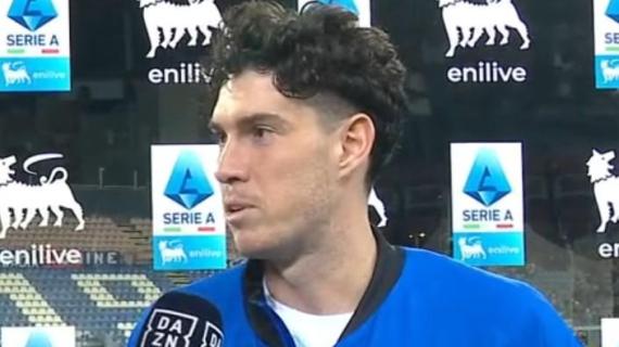 Bastoni a DAZN: "Siamo abituati alle critiche, abbiamo le spalle larghe. Pio Esposito? Noi anziani..."