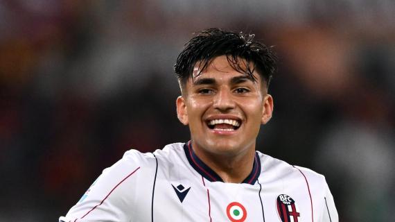 Castro e Orsolini ribaltano il Genoa nella ripresa: tre punti per il Bologna con un rigore al 99'