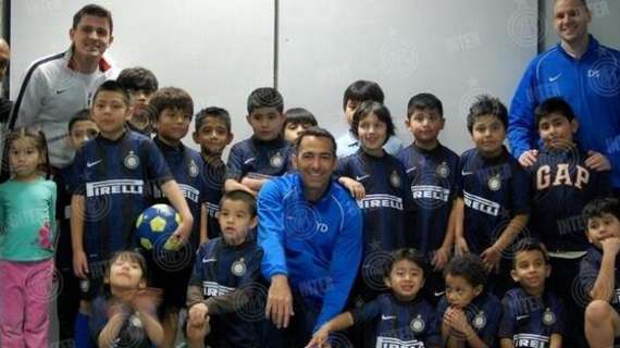 FOTO - Youri Djorkaeff inaugura l'Inter Campus di NYC