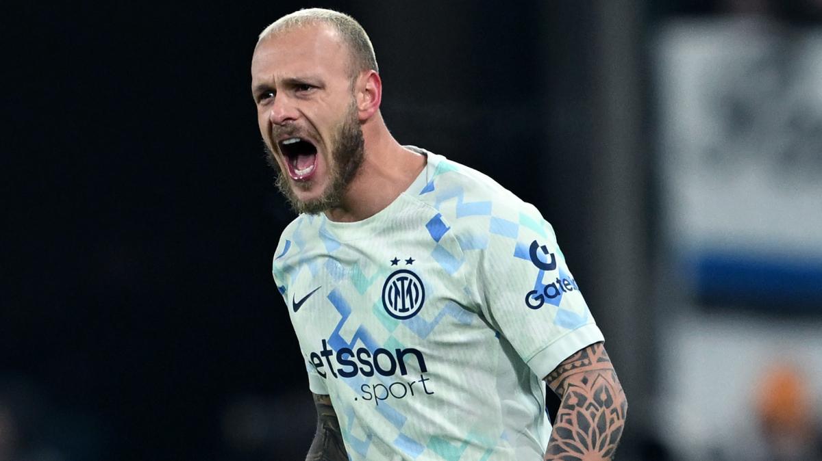 Punizione al bacio e ennesimo gol stagionale: Dimarco si conquista un posto nel Team of Week della Champions