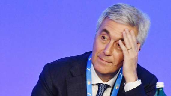 Vicepres. FIGC: "Ripresa Serie A, varie ipotesi sul tavolo. Possibili stadi a capienza ridotta"