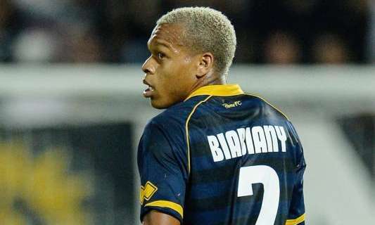 Caos Parma, Biabiany: "Tante parole, ora chi ha lasciato i debiti paghi almeno per salvare il club"