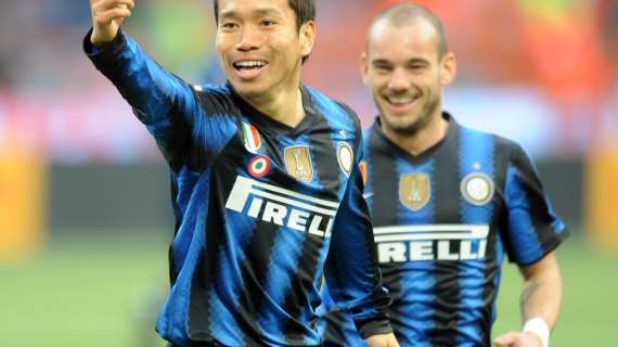 VIDEO- Nagatomo canta "chi non salta rossonero è"