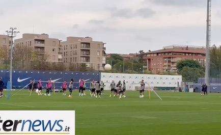 VIDEO - L'allenamento del Barcellona alla vigilia della sfida contro l'Inter 