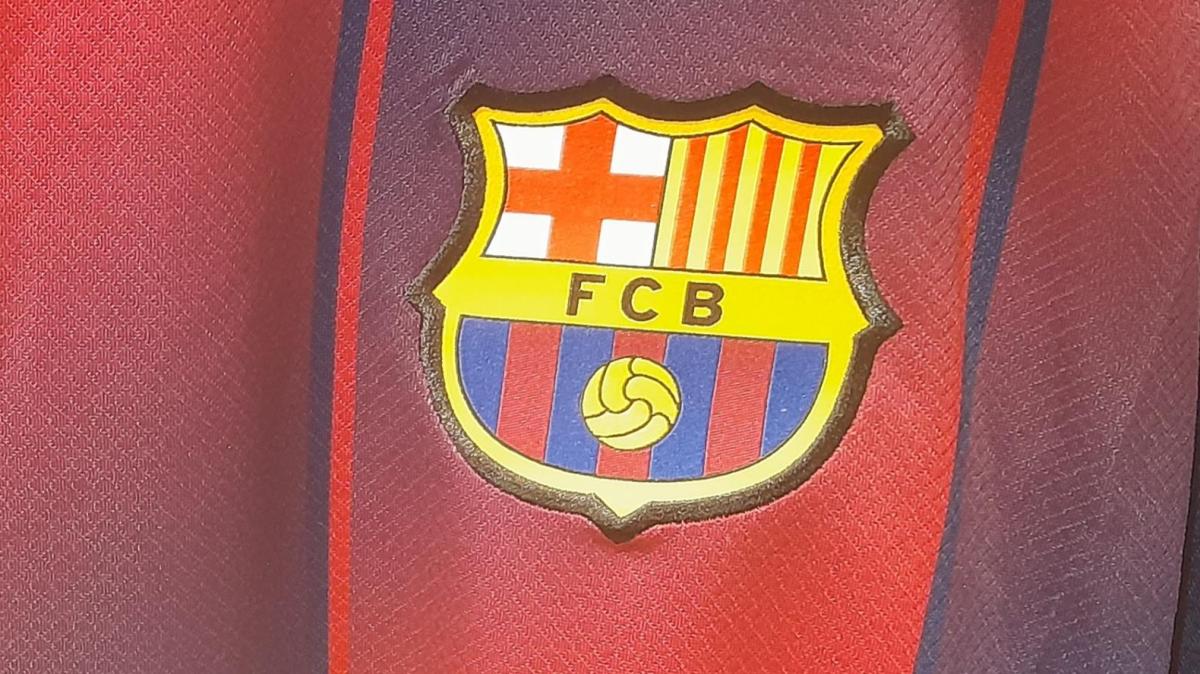 Barcellona, reclamo alla UEFA: "Effetto negativo per le decisioni arbitrali. In Champions League non è la prima volta"