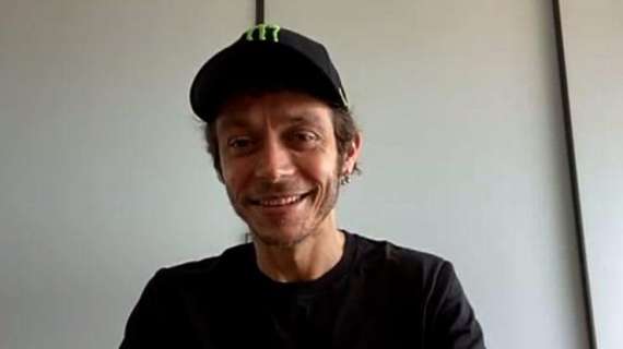 Valentino Rossi scherza: "Scudetto? La Juve è ancora prima, direi di fare i playoff"