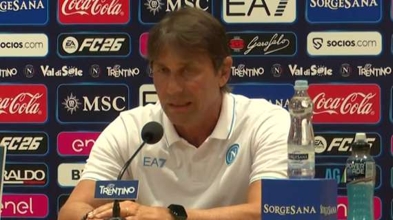 Napoli, Conte: "Quest'anno 'amm'a faticà cchiu' assai'. Voglio creare basi solide come fatto con altri club"