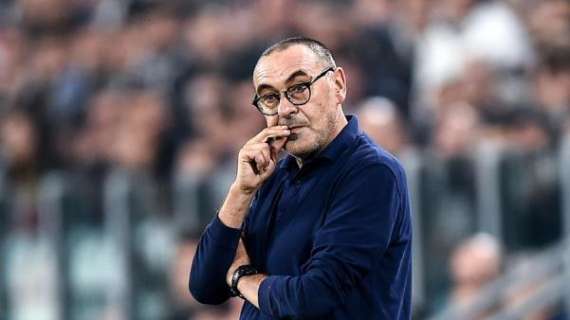 Sarri: "L'Inter ci può superare, ma adesso non ha senso guardare la classifica"