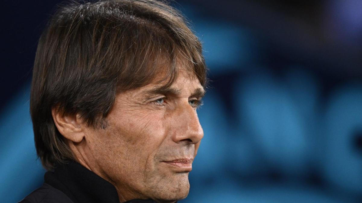 Fassone sicuro: "Conte rimetterà tutto in piedi e da domani il Napoli tornerà quello che conosciamo"