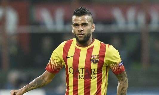 Ag. Dani Alves: "Contatti Milan, ma altri club presenti"