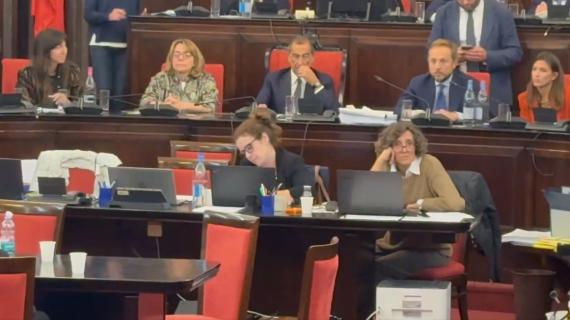 Vendita del Meazza, il sì grazie ad alleanze tattiche. Per Inter e Milan richieste extra da parte del Consiglio