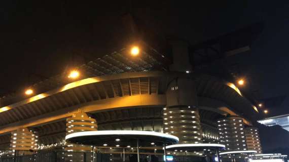 Il Giornale - Inter e Milan dovrebbero rifare San Siro meglio delle squadre