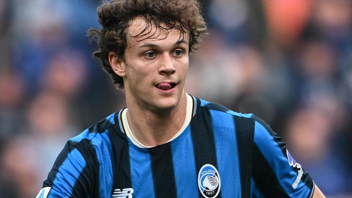 Atalanta, contusione al ginocchio per Scalvini: esami nelle prossime ore 