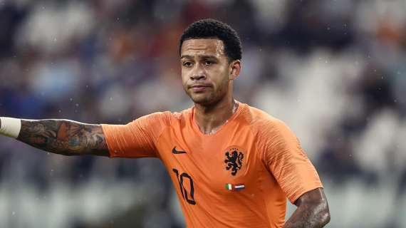 Dalla Spagna - Sfumato il sogno Lautaro, il Barça vicino a chiudere con Depay: affare da 25 mln