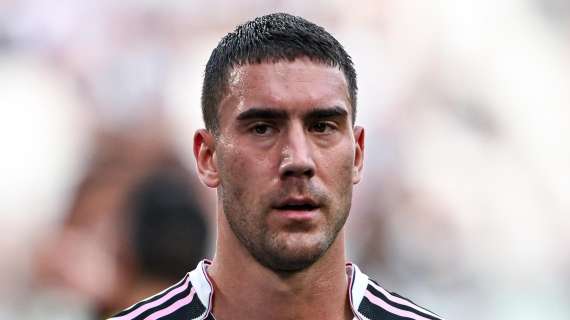 Romano: "Accordo tra Vlahovic e l'Inter? Non risulta. Ma lui valuta l'idea di lasciare la Juve a zero"