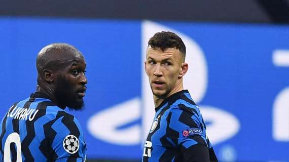 Sky - Conte sempre più orientato verso il 3-4-3: Perisic con Lukaku e Lautaro Martinez