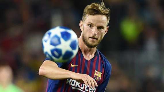 TS - L'Inter farà almeno due colpi in mediana: si lavora su Barella e Rakitic