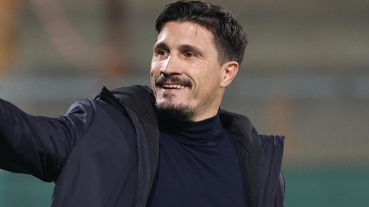 Cagliari, Pisacane punge Chivu: "Ho sentito da poco le dichiarazioni di un allenatore che..."