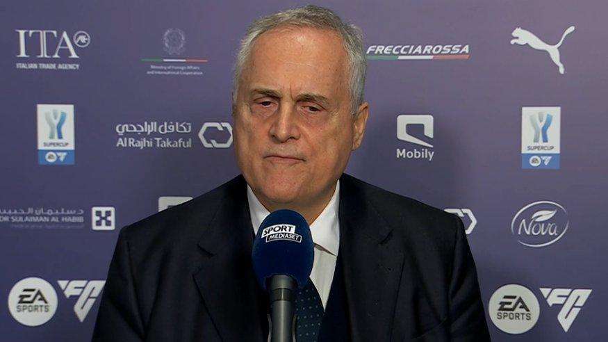 Lazio, Lotito: "Possiamo regalare una soddisfazione ai nostri tifosi. In campionato perso per un retropassaggio"